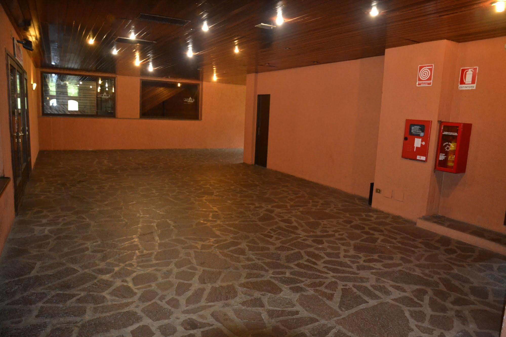 Artogne Residence Le Baite المظهر الخارجي الصورة